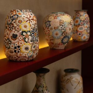 bình gốm phong cách ba tư